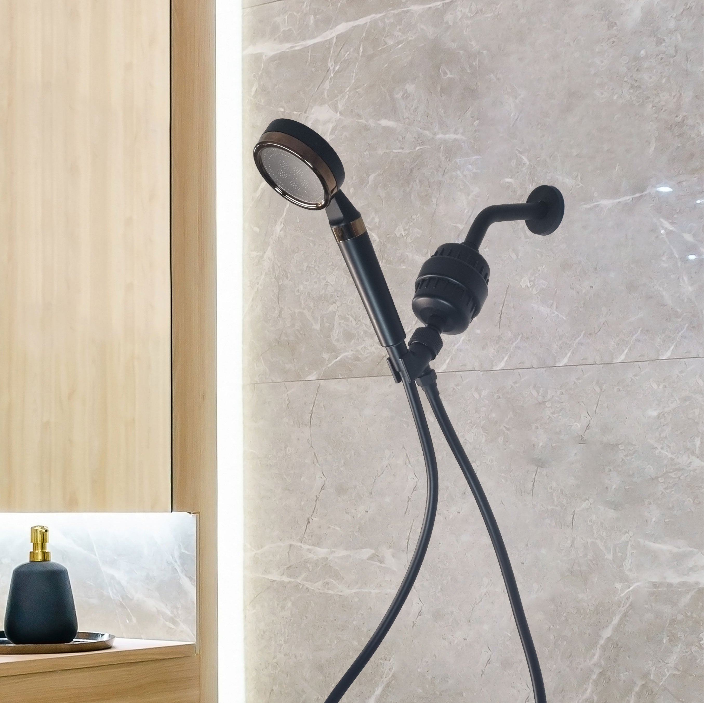 MineralStream ™ Black - Kit de chuveiro completo de vitamina C